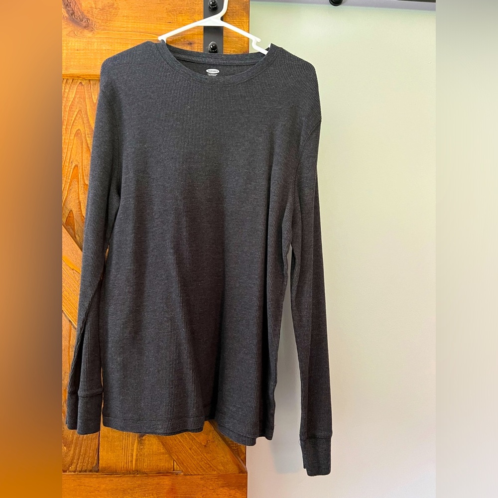 Old Navy button casual shirt. Charcoal Gray size large